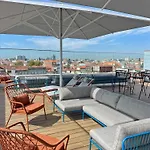 Hotel Wine & Books - Small Luxury Of The World