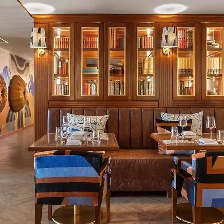 Wine & Books Hotel 5*