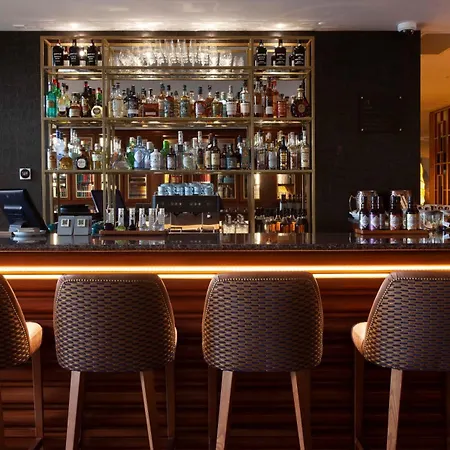 Wine & Books 5* Porto