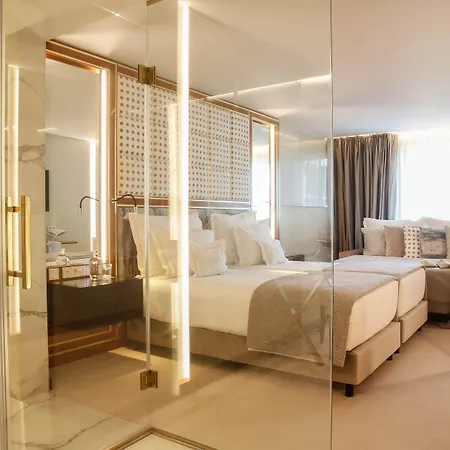 Wine & Books - Small Luxury Of The World 5*