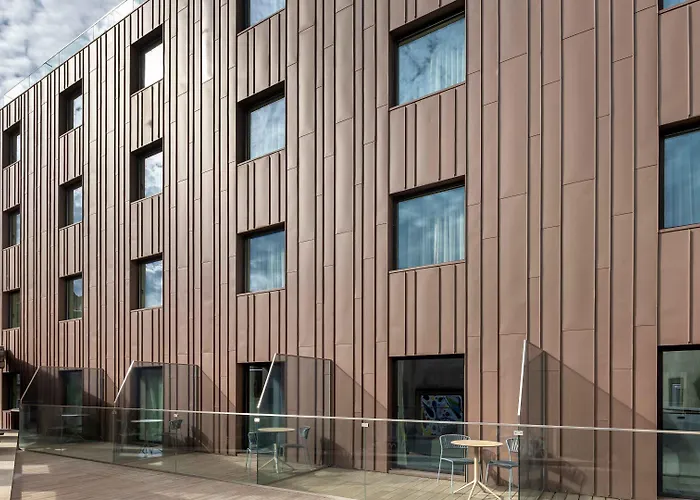 Wine & Books 5* Порту