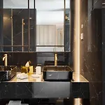 Otel Wine & Books - Small Luxury Of The World 5*