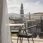 Wine & Books - Small Luxury Of The World Hotel