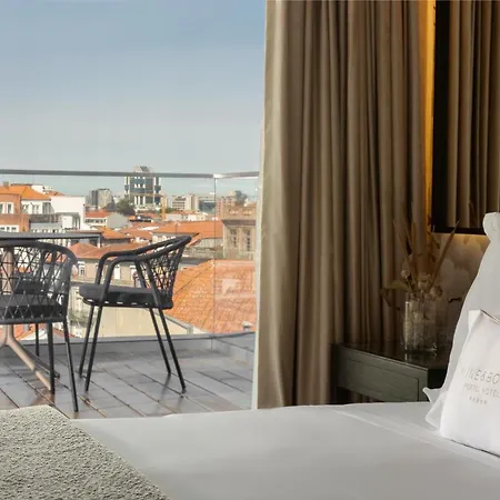 Szálloda Wine & Books - Small Luxury Of The World 5*
