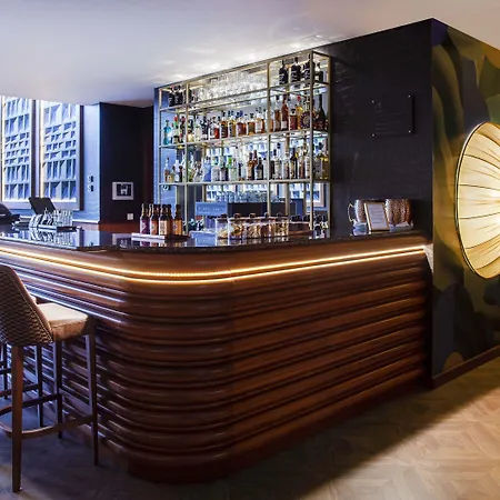 Szálloda Wine & Books - Small Luxury Of The World 5*