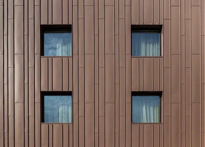 Wine & Books - Small Luxury Of The World 5*