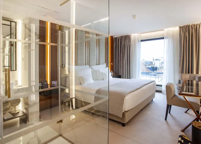 Wine & Books Hotel Porto