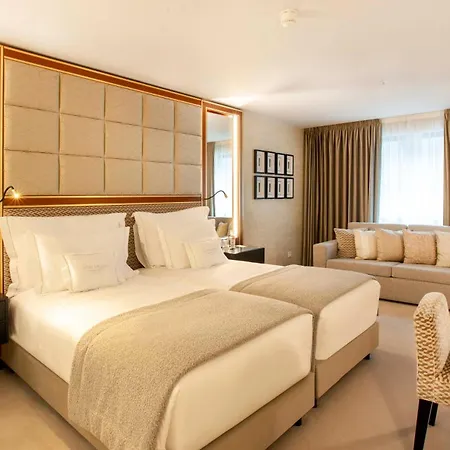 Wine & Books - Small Luxury Of The World Hotel Porto
